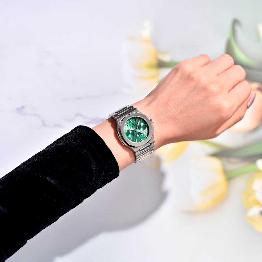 PGN Design Le mans Green green watch - product photo